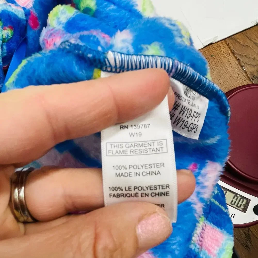 NWT Candy Pink 4/5Y Travel Robe